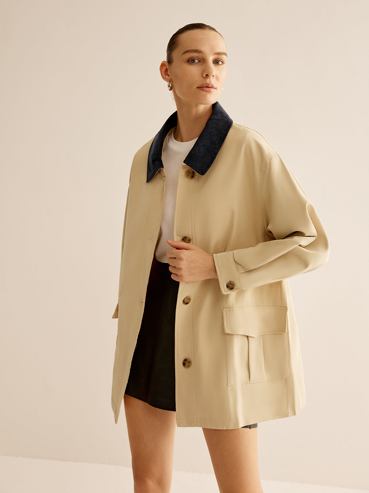 Cotton Jacket | Contrast Collar | Scandinavian-Inspired