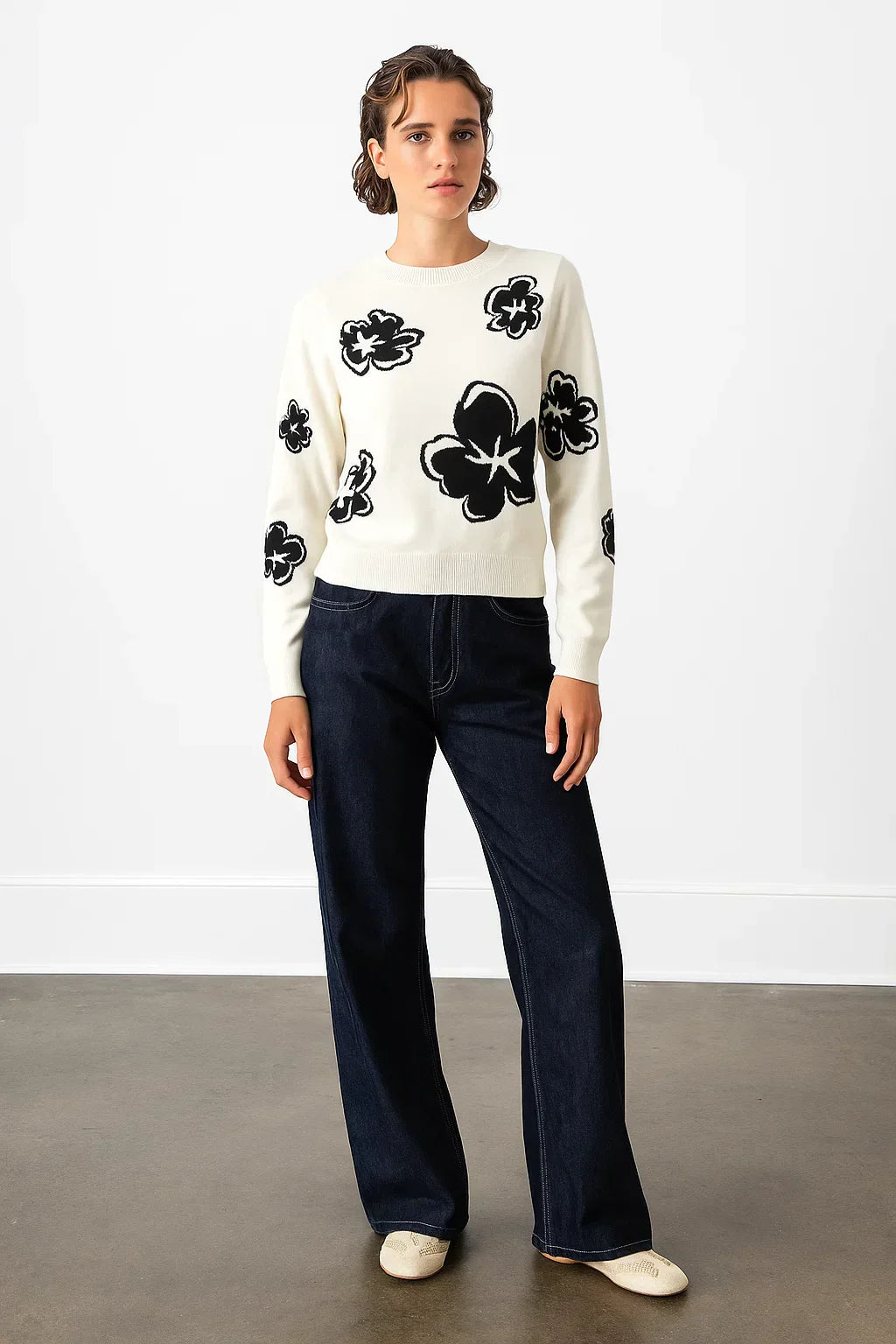 Floral Knit Sweater | Contrast Design | Modern Silhouette
