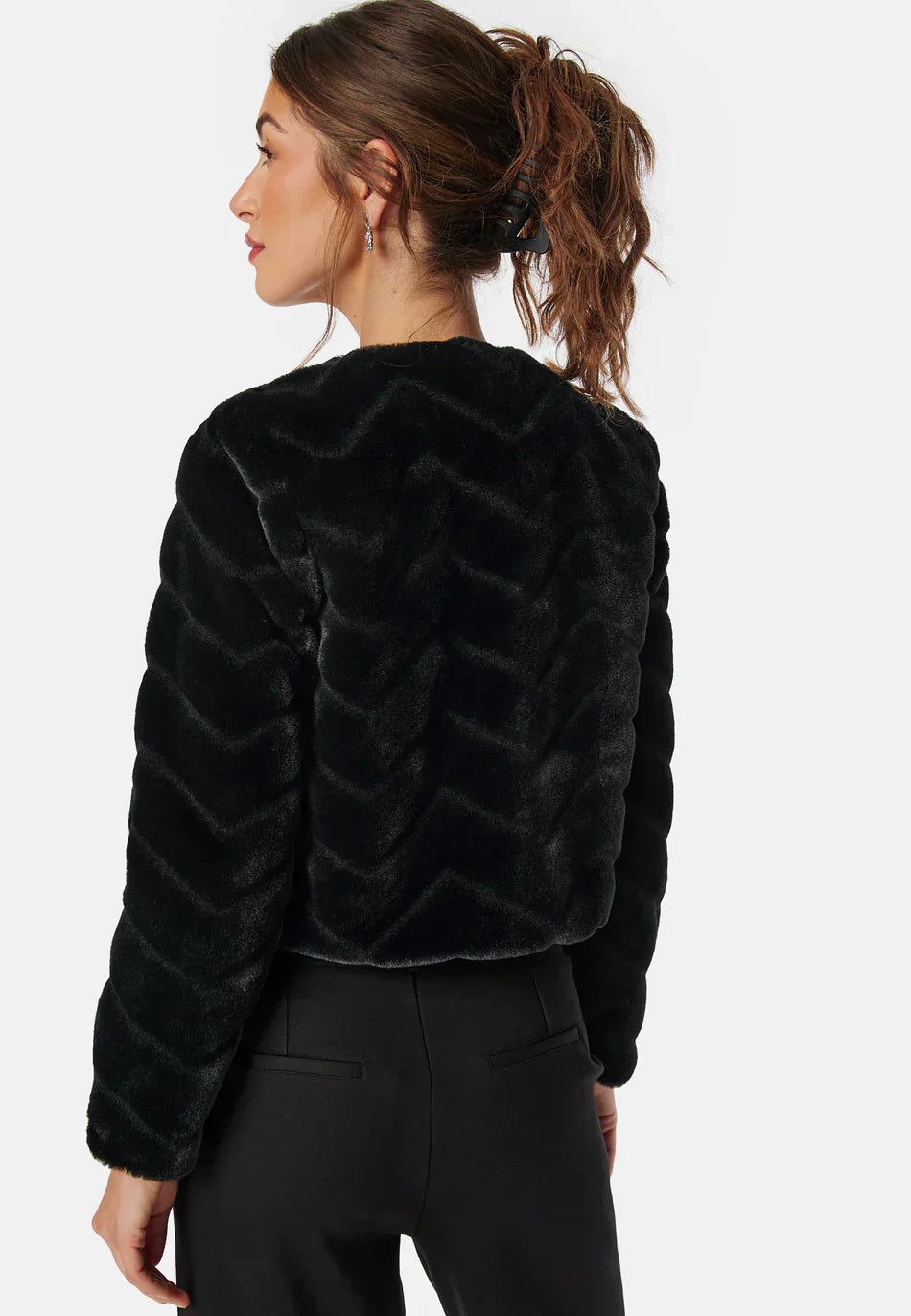 Cropped Faux Fur Jacket | Soft Texture | Elegant Evening Layer