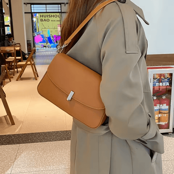 Forma Leather Shoulder Bag | Small Square Underarm, Cowhide, Zip Closure
