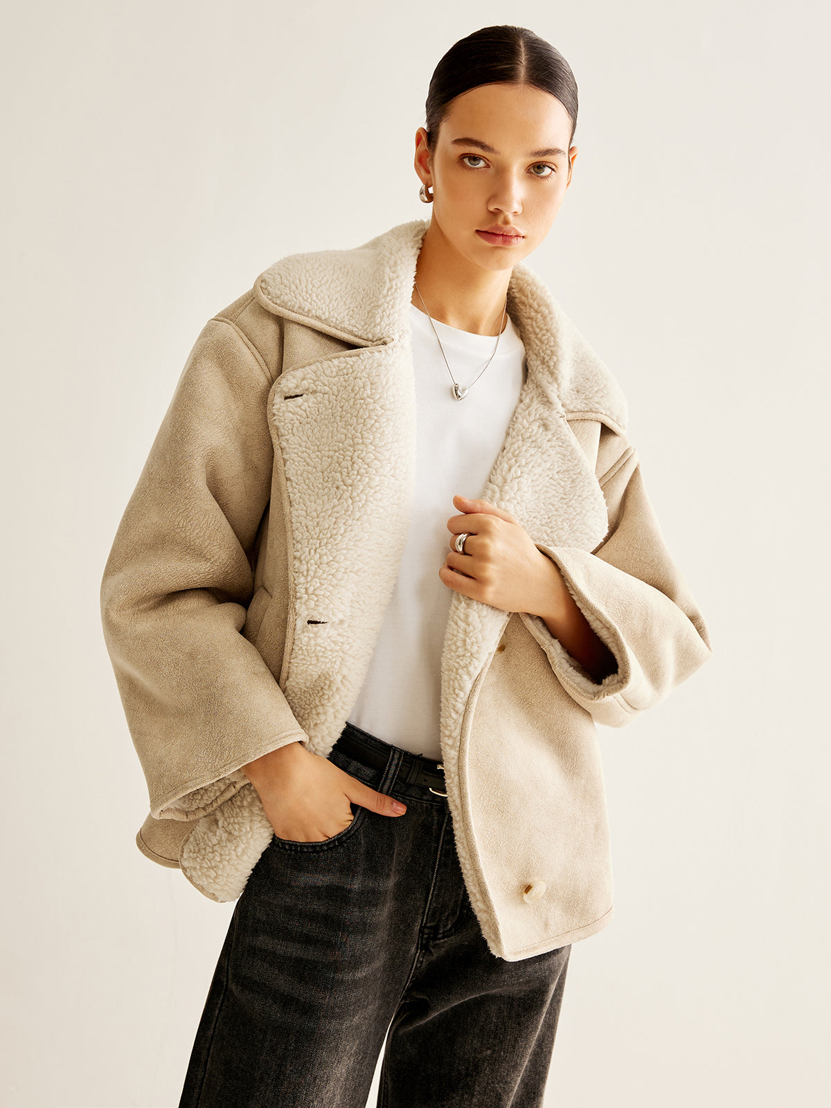 Core Line Faux Shearling Jacket | Oversized Fit | Winter Warmth
