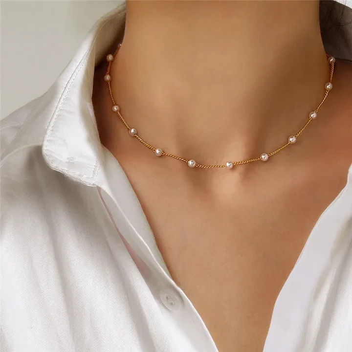 Solenne Mini Pearl Choker Necklace | Adjustable | Heart Motif | Isavara